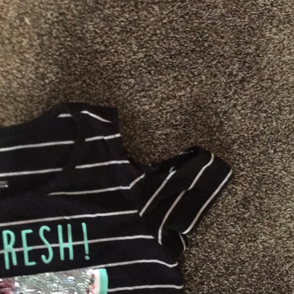 Justice flip sequin top. Cute off the shoulder sleeve. - Picture 4 of 5